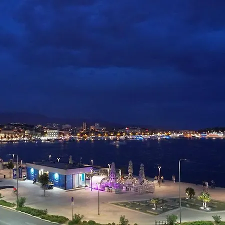 アパート Mila スプリト